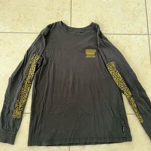 Billabong Gray Long Sleeve Tee with Intricate Sleeve Designs